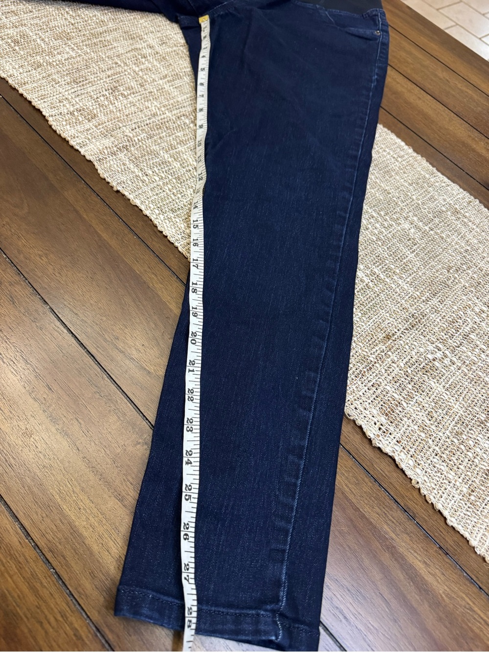 Isabel maternity by Ingrid Jeggings Size 10/30R Dark Wash Stretch Denim Like New - Picture 3 of 9